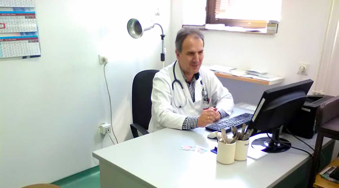 Džafer Aslani je omiljeni dečji doktor u Beogradu