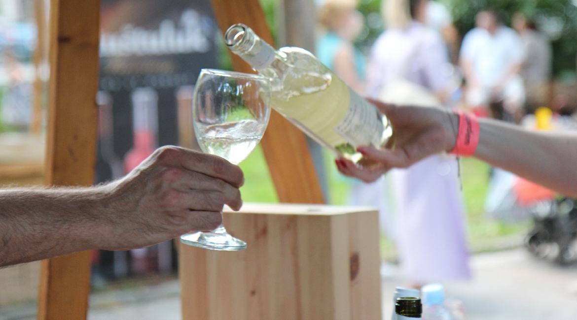 Oaza dobrih vinskih, muzičkih i gastronomskih ukusa na Wine Garden 2022