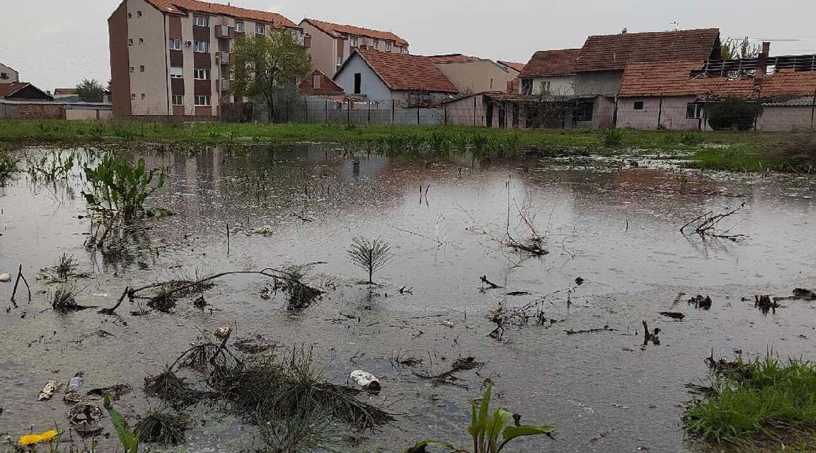Oko 80 km kanalizacione mreže i dalje „na dugom štapu“
