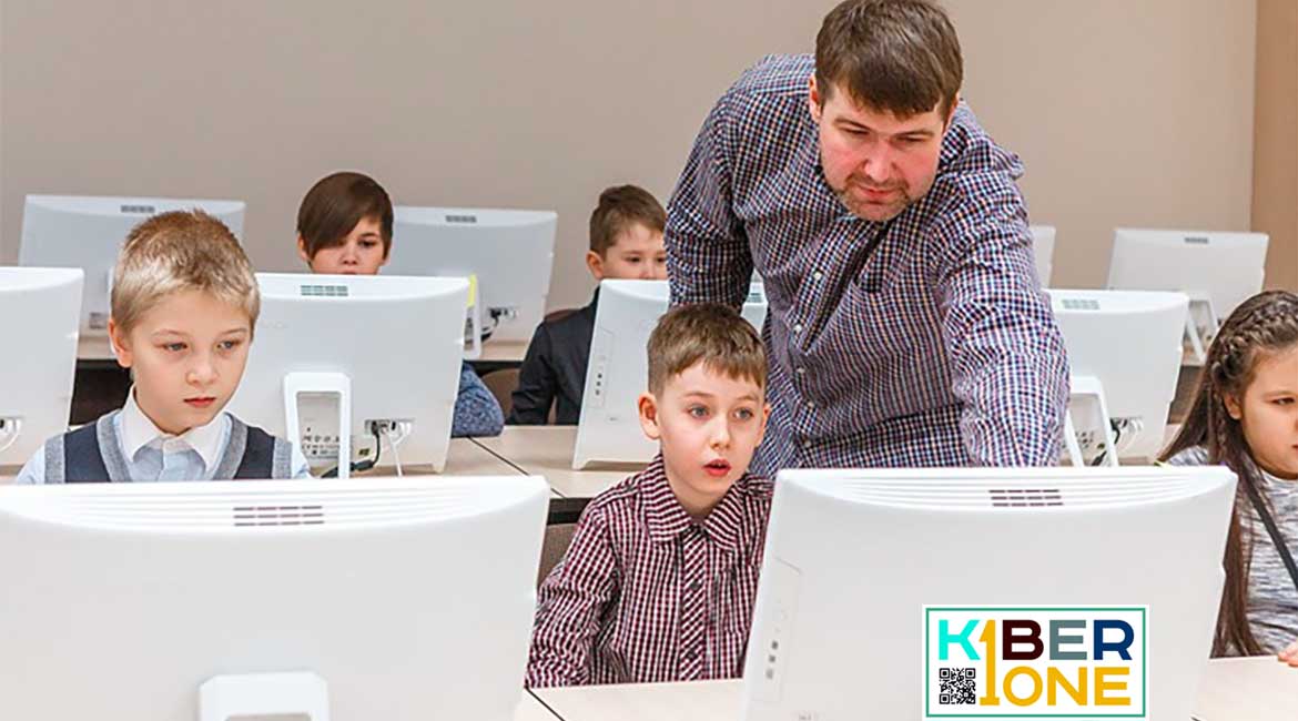 KIBERone i mali heroji programiranja