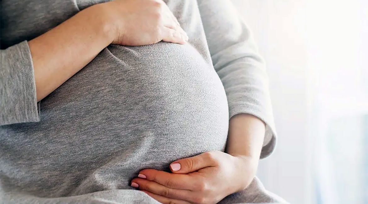 Adolescenti: Devojčice sve ranije postaju seksualno aktivne