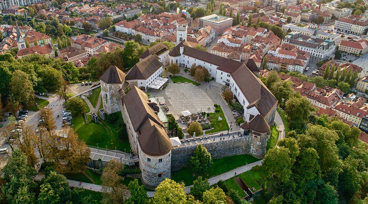 Ljubljanski dvorac iz vazduha