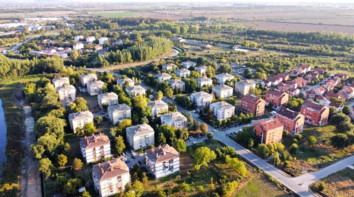 Obećanja o boljoj zdravstvenoj zaštiti i problemi s energijom i vodom