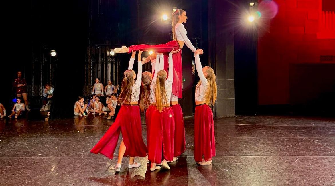 17 prvih mesta za AB Dance – lep završetak godine