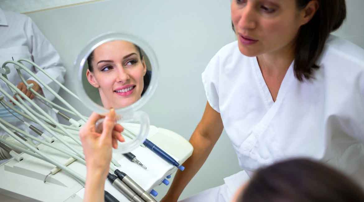 Šta sve znati pre prve posete stomatologu za estetske intervencije?