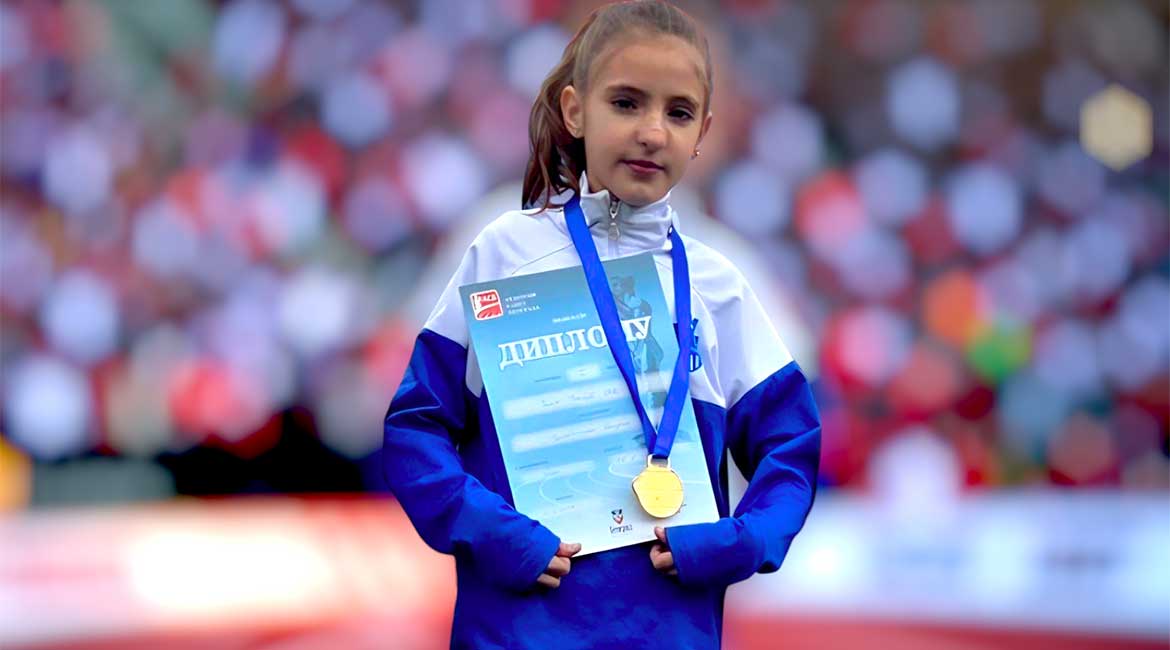 Nezaustavljiva Tessa: Zvanični šampion Beograda i u krosu